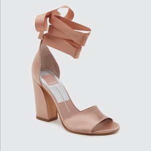 Dolce Vita Harvyy pink satin block heel 7.5
